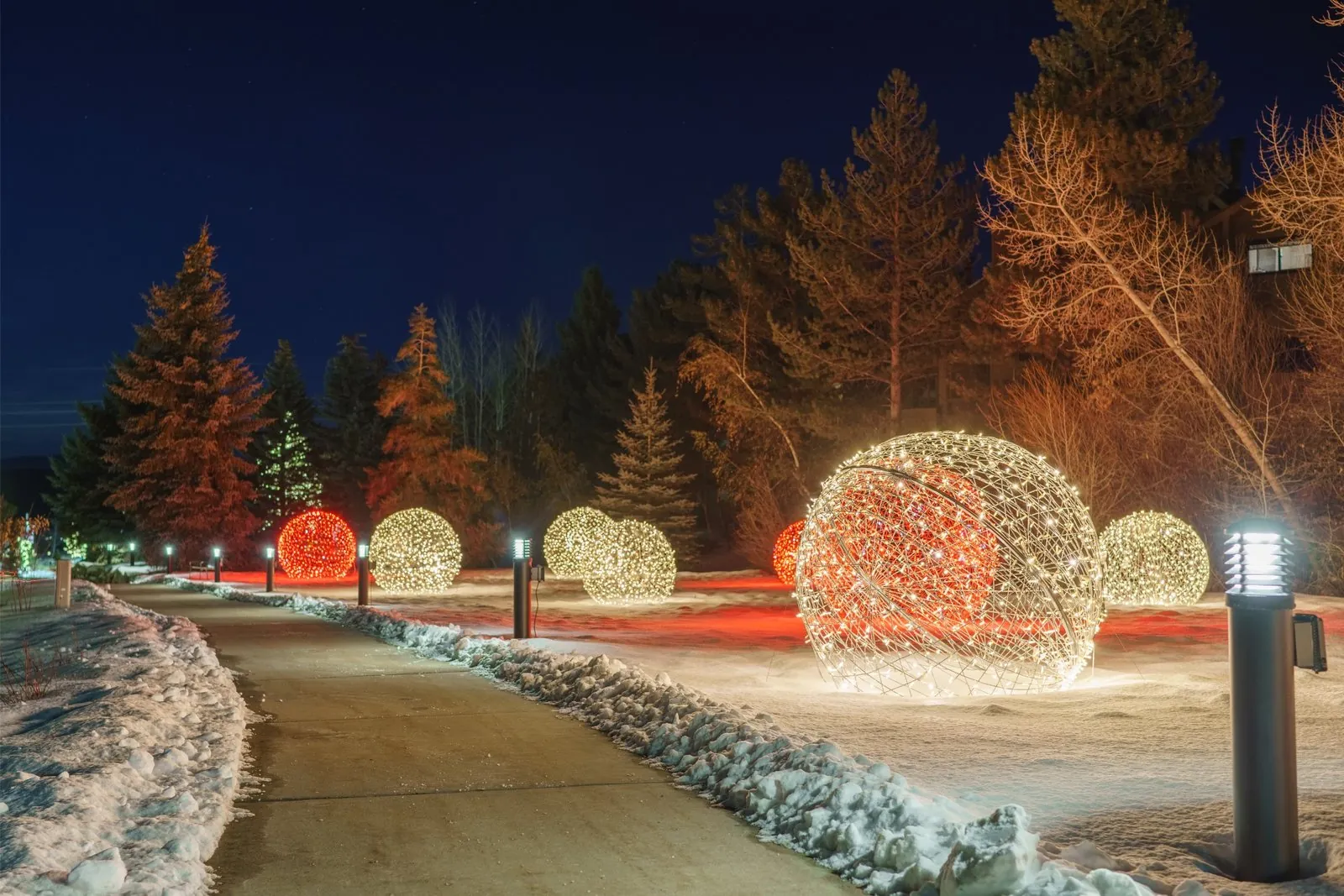 Christmas Lights for Cities & Municipalities in the Phoenix and Scottsdale area